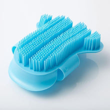 Carregar imagem no visualizador da galeria, 3 Pieces Hand Size Pet Shower Brush