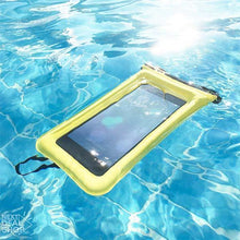 Carregar imagem no visualizador da galeria, Universal Floating Waterproof Phone Case
