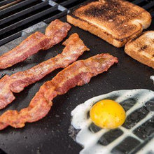 Carregar imagem no visualizador da galeria, 2 Piece Non-Stick Barbecue Grill Mats - No more messy grills!
