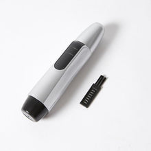 Carregar imagem no visualizador da galeria, Nasal Hair Trimmer - Electric
