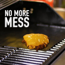Carregar imagem no visualizador da galeria, 2 Piece Non-Stick Barbecue Grill Mats - No more messy grills!
