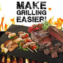 Carregar imagem no visualizador da galeria, 2 Piece Non-Stick Barbecue Grill Mats - No more messy grills!
